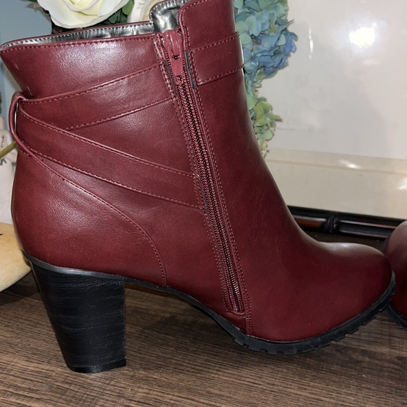 Andres' Machado Moto Zip Side Burgundy Heeled Bootie Ankle Boots sz 44 NWOT - Picture 9 of 13